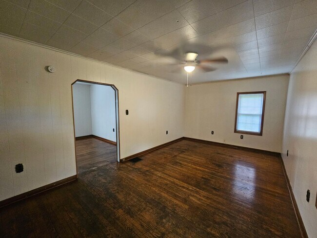 Foto del edificio - 377 Gilmore St