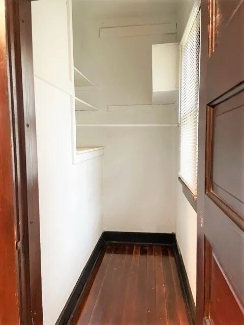 Foto del edificio - 310 Pullen Ave