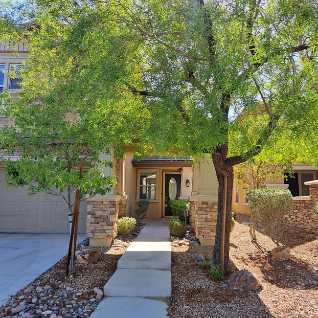 Building Photo - A Fabulous 3 Bedroom House in Summerlin