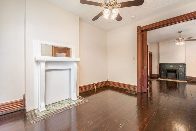 Building Photo - Wilber Ave 226-228 MLR