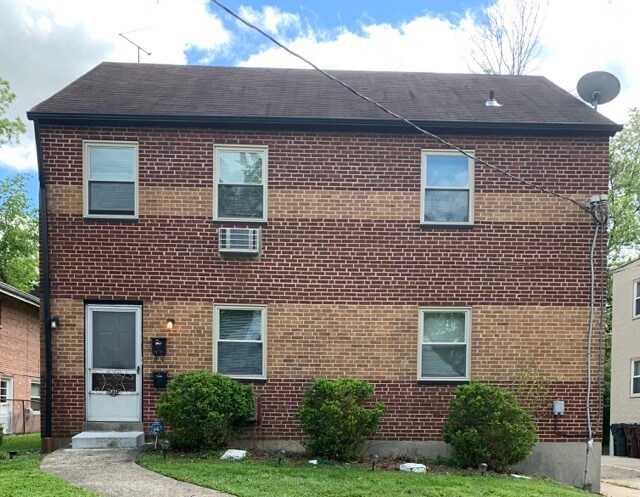 Foto del edificio - 2631 Bremont Ave