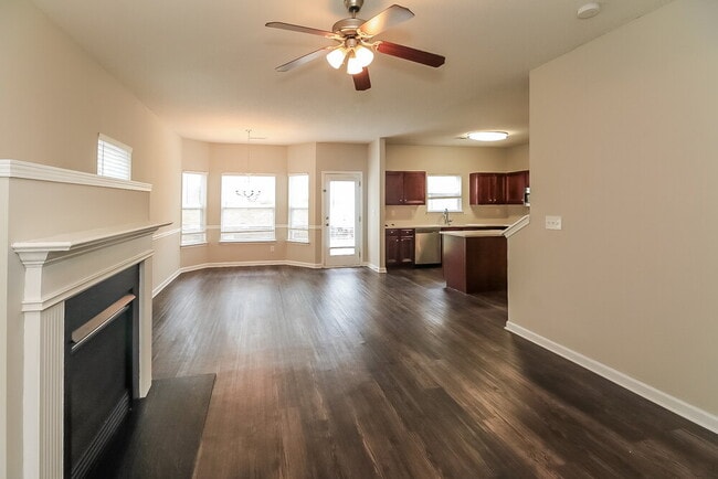 Building Photo - 1585 Tigris Ct