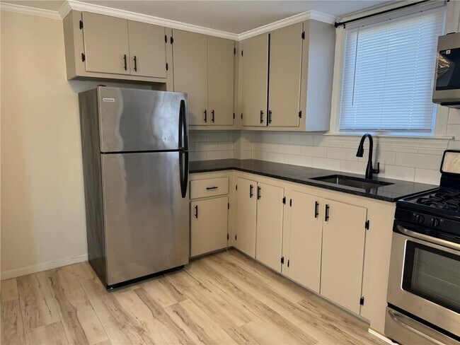 Foto del edificio - 33 St Elizabeth St