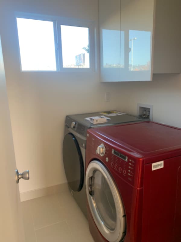 Foto del edificio - 1308 Elgin St