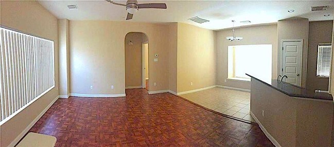 Foto del edificio - 2829 Saville Loop