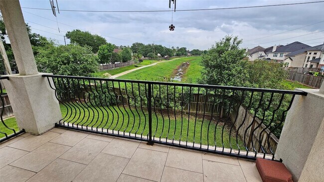 Building Photo - 3715 Aldridge Dr