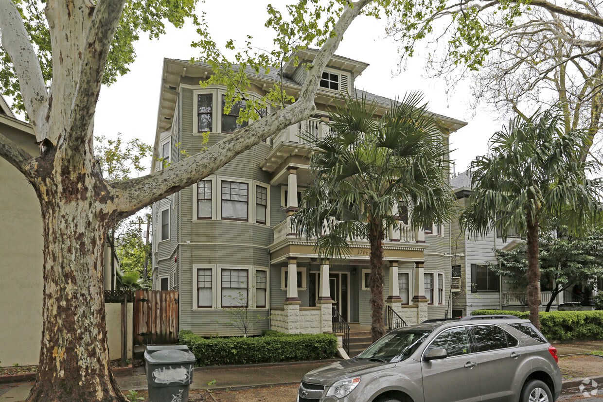 Foto del edificio - The Arlington