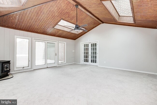 Photo - 6636 Isle of Skye Dr Apartment