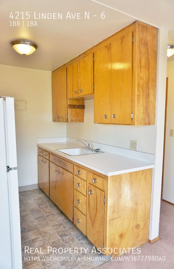 Building Photo - 4215 Linden Ave N