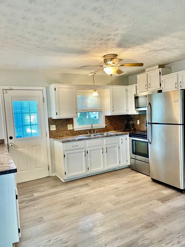 Foto del edificio - 1006 New St