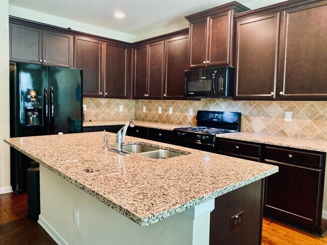 Foto del edificio - 3 Bedroom Single Family Home in Atlanta