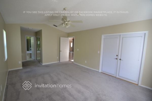 Building Photo - 326 NW 47th Terrace