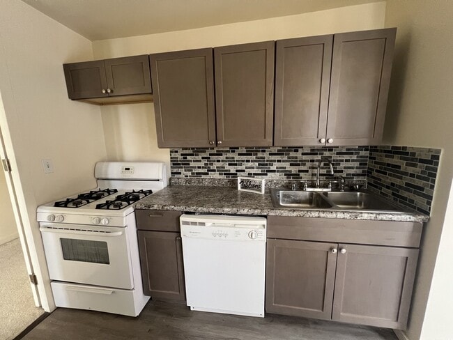 Foto del edificio - 6700 S South Shore Dr