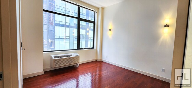 Building Photo - No Fee 1 bed - 27 STREET - Queensboro plaza