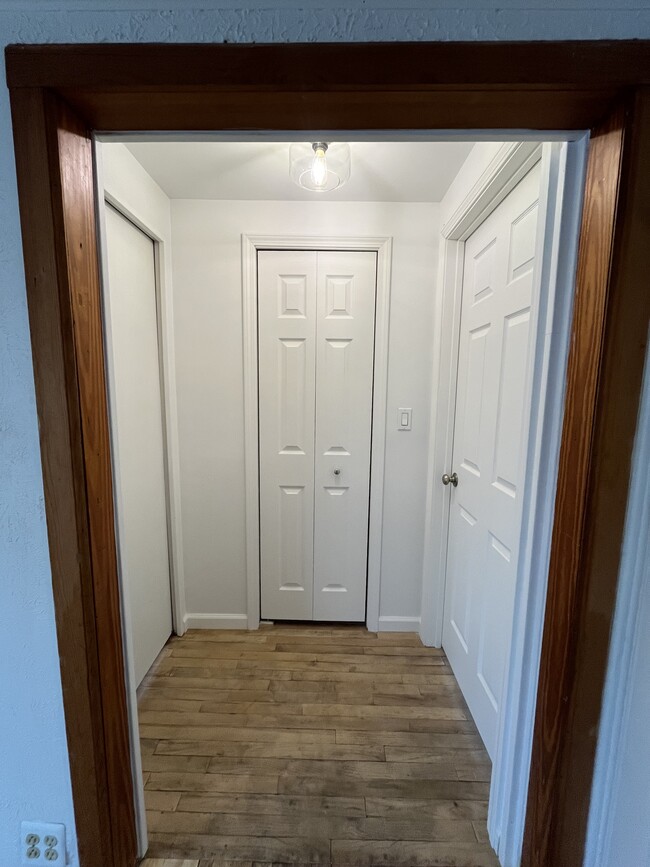Hallway and linen - 9045 Millward Ave