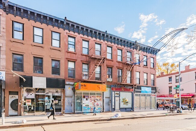 Building Photo - 75 5th Ave