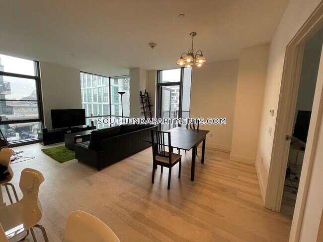 Foto del edificio - 32 Traveler St