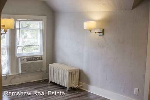 Foto del edificio - 1 br, 1 bath Apartment - 509 N Willis Ave
