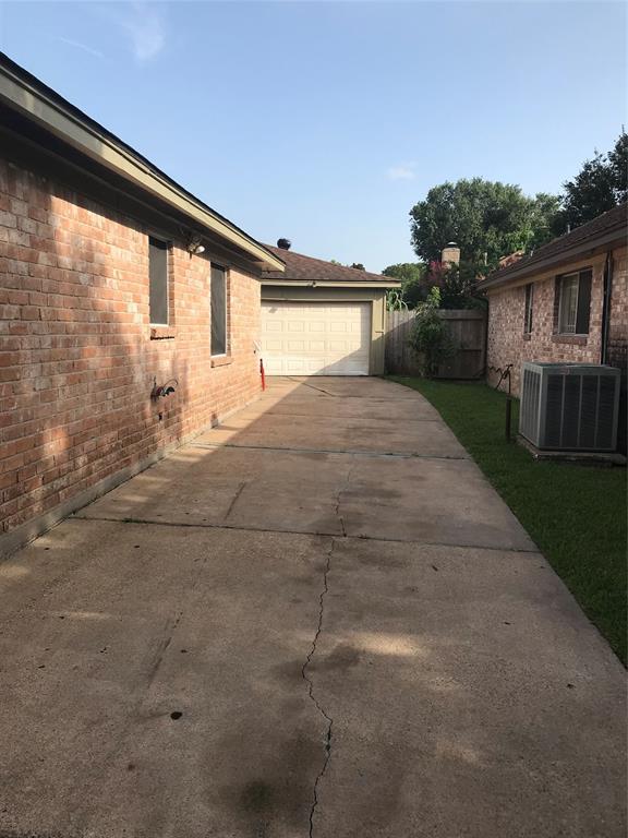 9323 Willow Meadow Dr, Houston, TX 77031 House Rental in Houston, TX