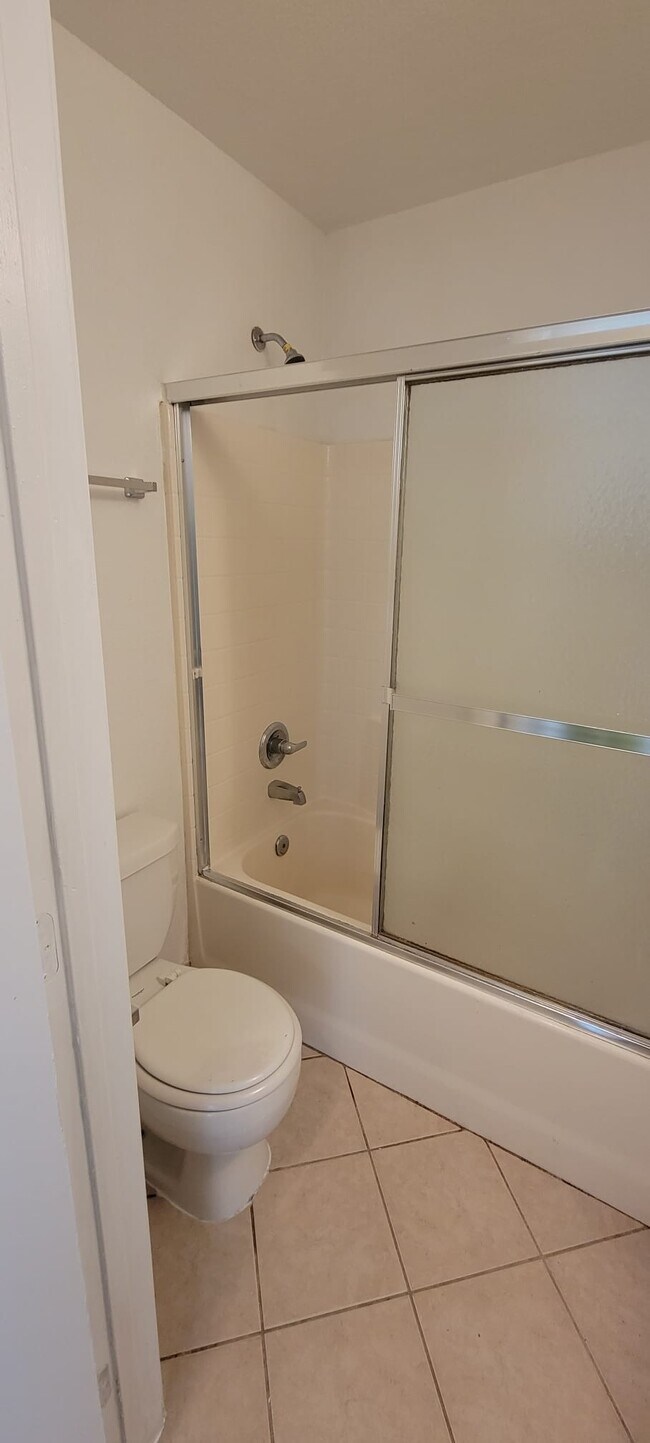Baño - 1515 99W