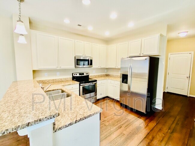 Foto del edificio - 4637 Lookout Rd