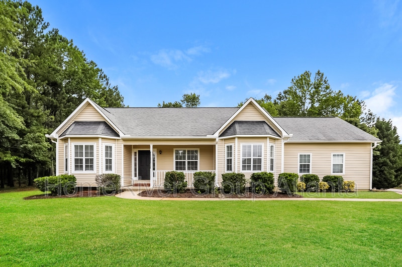 Primary Photo - 240 Ashley Trace Dr