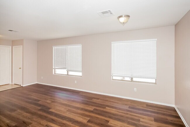 Foto del edificio - 4756 Julesburg Dr