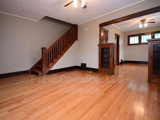 Building Photo - 344 N 36th Ave