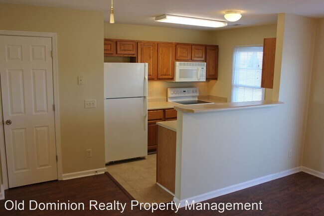 Building Photo - 3 br, 2.5 bath House - 305 Joyce Drive