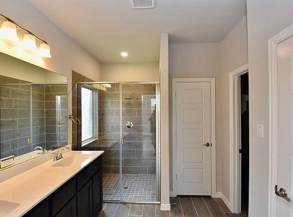 Building Photo - 2609 Donella Dr