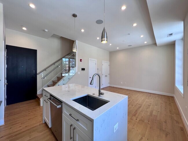 Foto del edificio - 625 Park Rd NW