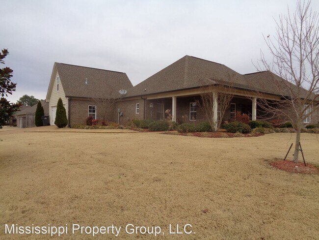 Building Photo - 4 br, 3.5 bath House - 1500 Wilkes Avenue