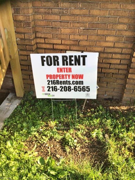 Foto del edificio - 11917 Forest Ave