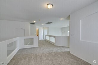 Building Photo - 1581 Peaceful Pine St
