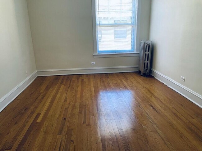Foto del edificio - 1 bedroom in Evanston IL 60202