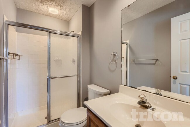 Foto del edificio - 8211 Berryfield Dr