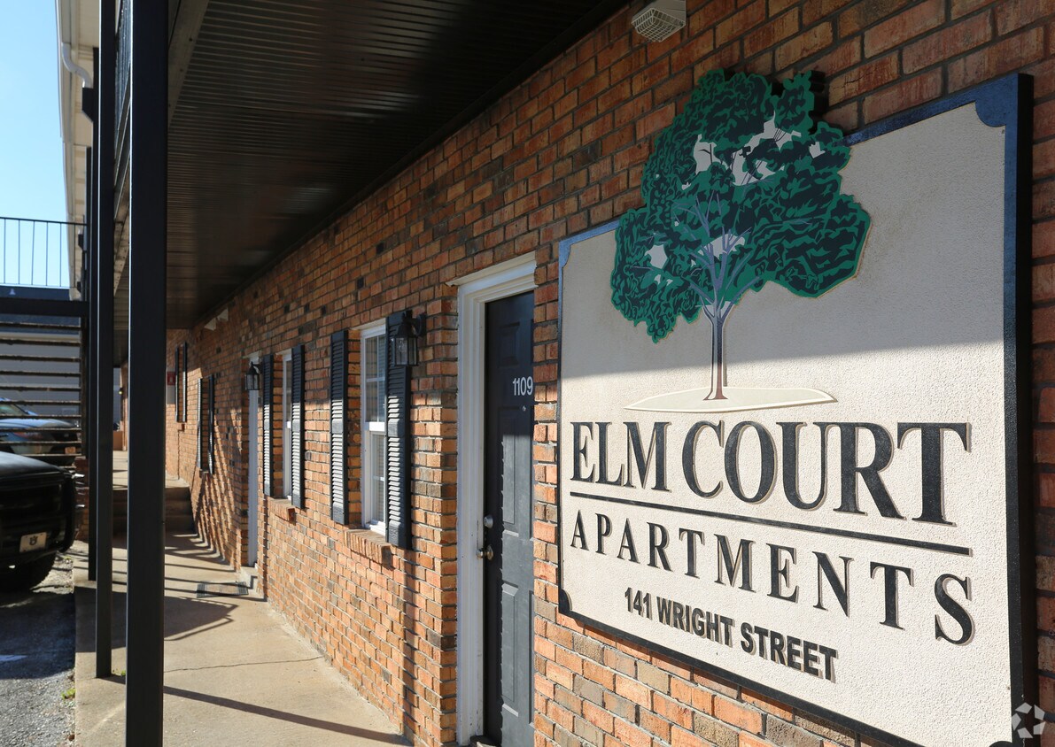 Foto del edificio - Elm Court Apartments