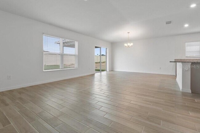 Foto del edificio - 1237 Denali Dr