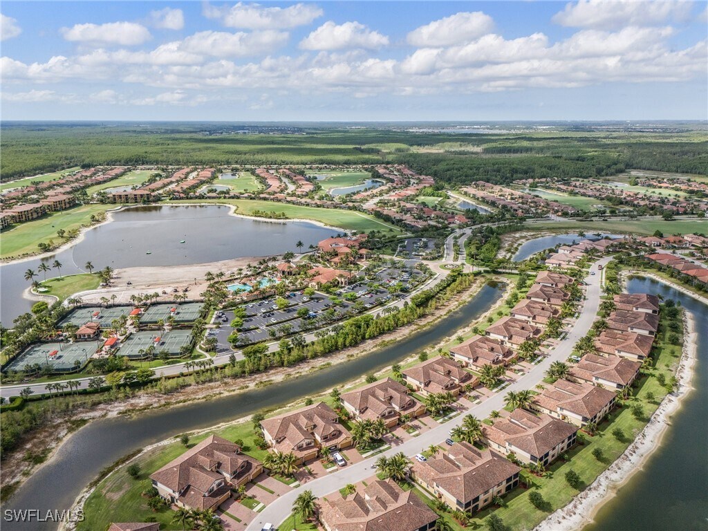 Foto del edificio - 17311 Cherrywood Ct