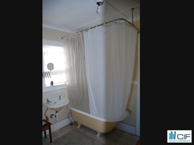 Foto del edificio - 122 Cedar St