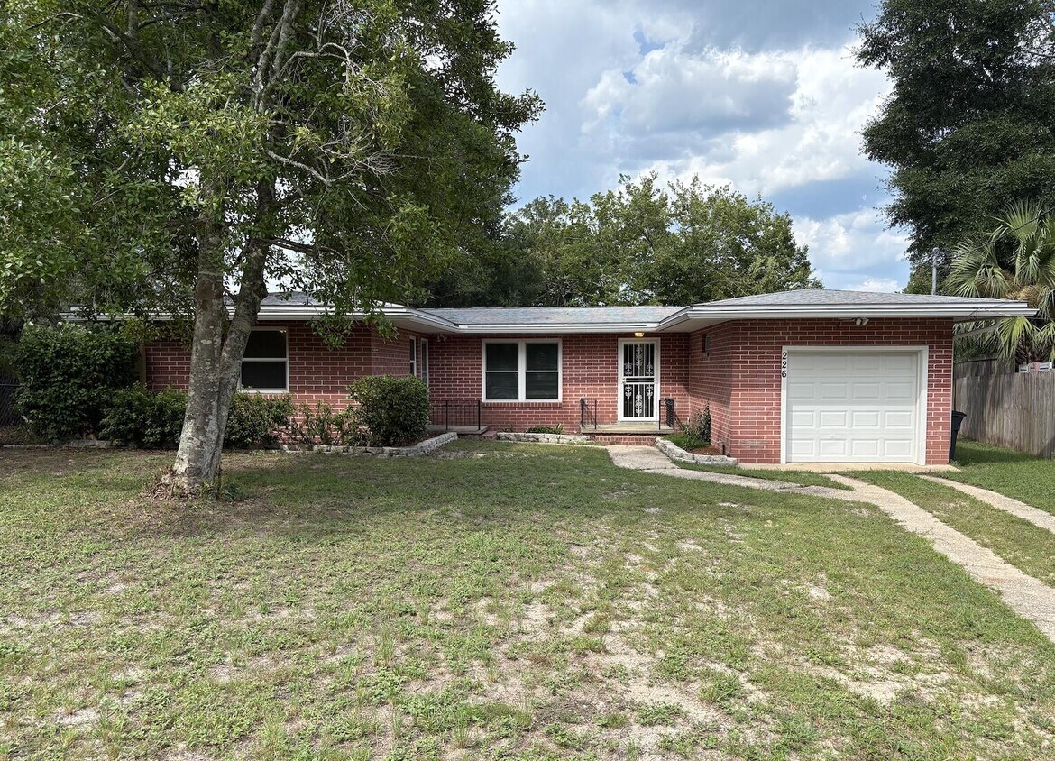 Foto principal - 226 Edge Ave