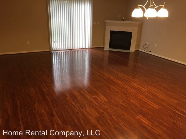 Building Photo - 3 br, 2.5 bath House - 1788 Grand Court NE