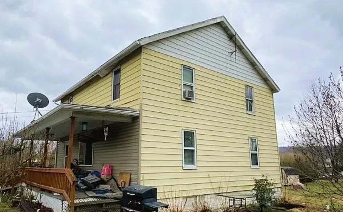 512 Washington St, Seward, PA 15954 House Rental in Seward, PA