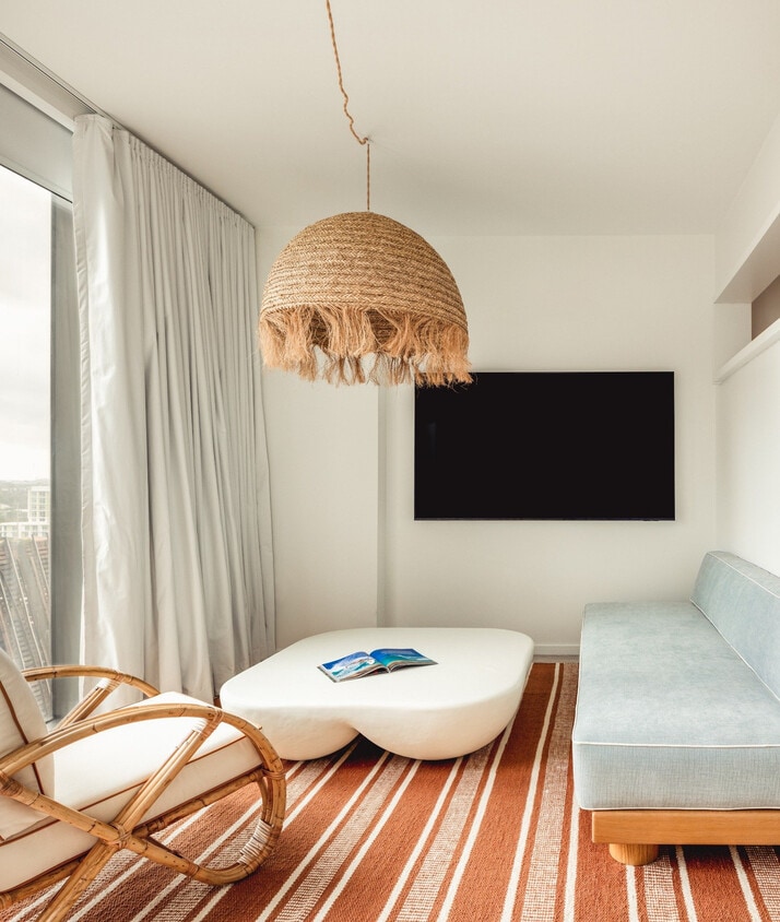 Primary Photo - 221 SW 1st Ave