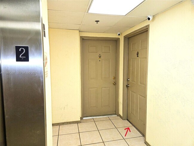 Foto del edificio - 437 SW 7th St