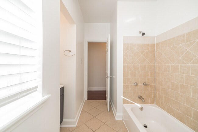 2do piso BA - 1818 Federal St