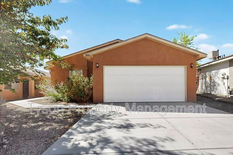 Foto principal - 3013 Taos Meadows Dr NE