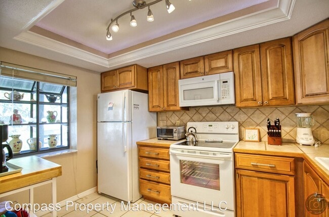 Foto del edificio - 2 br, 2 bath House - 365 Three Lakes Lane #B