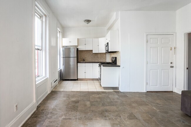 Foto del edificio - 853 Harrison Ave