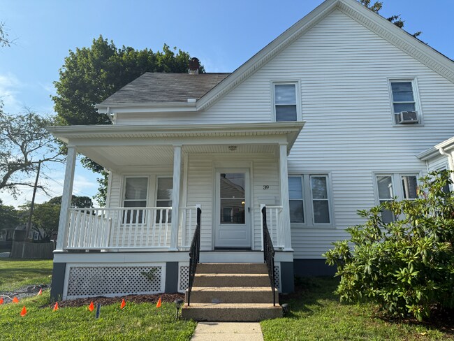 Building Photo - 39 North St